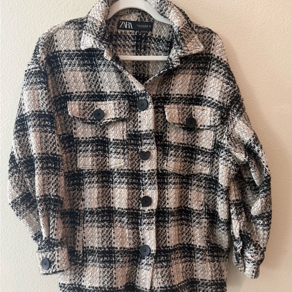 ZARA Tweed Plaid Button Up Shacket Sz M  Shirt Jacket Oversized Ivory & Black